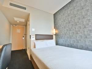スタンダードルーム(ダブルサイズベット設置・ベッド幅140p)