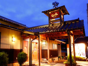 �y���s�{:�O��E�v���l�z-���{-���C�N�T�C�h�Ո����Y�����c�̏h