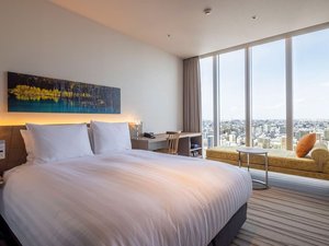 【クイーン】24平米/広々とした160cm幅のクイーンベッドが快適な睡眠をお約束いたします