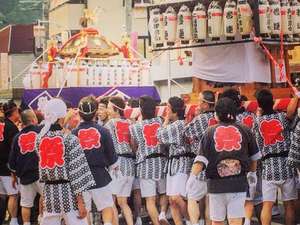 夏祭りの神輿