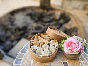 【大人気!飲茶セット】源泉蒸しであつあつのシュウマイ、ちまきをご堪能下さい!(有料)