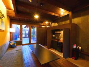 【京都府京都市内内の一戸建て貸切京町家の宿】鈴 プレミアム 京都二条城北