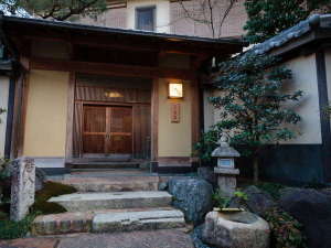 Traditional Japanese-Style Inn Kinoe