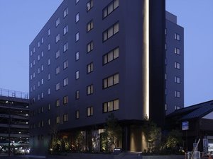 [�O��]���ď��l���s�������u�s�v���h�����ܒ��ɁASOKI KANAZAWA�͂������܂��B