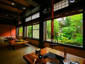 【山梨県:石和・勝沼・塩山】囲炉裏焼 民芸風旅館 大棟苑