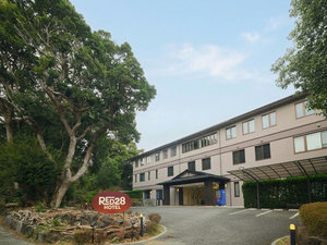 �yRED28 HOTEL�zGRAX AREA�Ɉʒu����A�R���p�N�g�ŃX�^�C���b�V���ȃz�e��