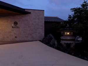 玄関エントランス