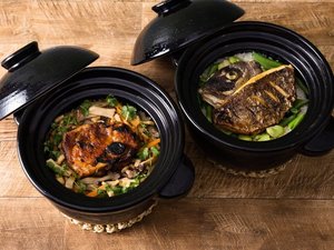 【朝食イメージ】伊賀焼の土鍋で作る季節の炊き込みご飯もオープンキッチンより出来立てをご用意いたします