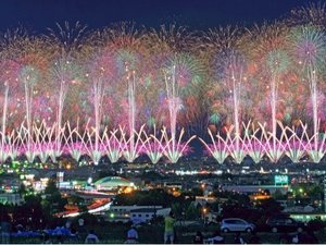 『長岡まつり大花火大会』毎年8月2日(日)・3日(月)開催!日本三大花火大会の一つです。