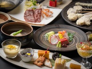 地の恵みと匠の技が調和する和会席。波佐見焼の温もりに包まれ、夫婦で味わう至福。