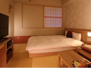 VR ̕ h Tih[~[C`F[j̎{ݎʐ^1