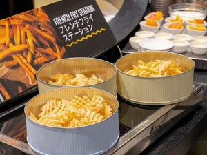 【朝食】選べるハンバーガー付きハーフビュッフェ