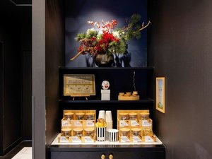 Premium Tea Bar