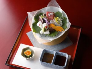 季節の特別和会席イメージ(お献立は季節毎に替わります)/お部屋食