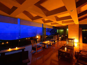 高台から海を望む 絶景の宿　伊豆・熱川温泉 粋光（SUIKO）の施設写真1