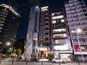 アパホテル東新宿歌舞伎町 外観