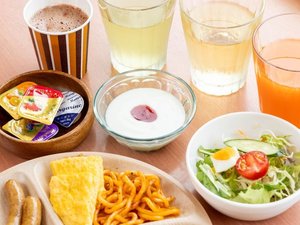 【朝食】朝にうれしいメニューを豊富にご用意。 バランスの良い朝食をお楽しみいただけます。