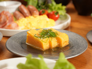 朝食