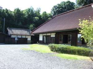 �y��錧:�����E���E�Ђ����Ȃ��z�Ö��Ƃ̏h ����R��