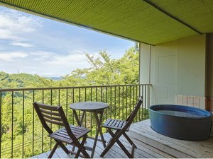 専用露天風呂とともに味わう、非日常の寛ぎ空間