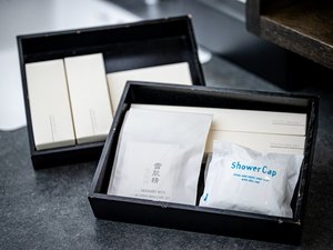 煌星、鈴蘭客室限定アメニティ(女性限定で雪肌精)