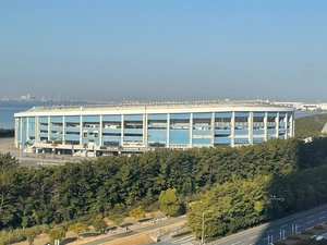 ZOZOマリンスタジアム:試合後も快適、幕張の便利なホテルステイ♪