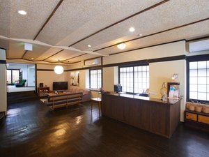 <フロント・ロビー>コーヒーをご用意しています。我が家のようにお過ごしください。
