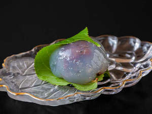 �������肨�������َq�i���݁j