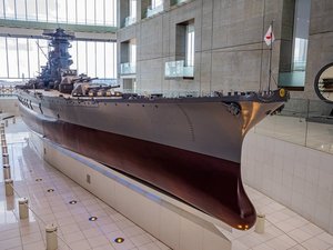 大和ミュージアム 徒歩約6分。2026年4月23日リニューアルオープン。