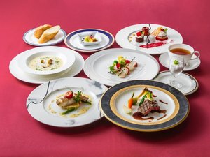 �t�����`���X�g�����u�x�b�Z�E�{���[���v �t���R�[�X�f�B�i�[�@�Q�O�Q6�N9���C10���C11���C12��