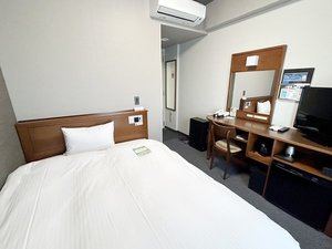 スタンダードシングルです。明るい色調で統一しております。