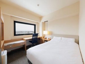 ●セミダブルルーム(17u・140cmベッド1台)※シャワーブースのみ