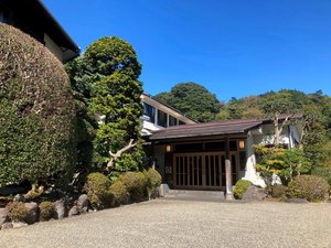 別府八湯の中、山間に静かに佇む