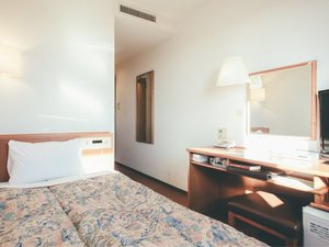【シングルルーム】ベッド1台(130p×200p)/お子様は添寝可