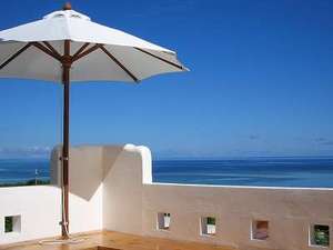 【沖縄県石垣島の貸し別荘・コテージ・ヴィラ・コンドミニアム】テラスハウスヤマバレ