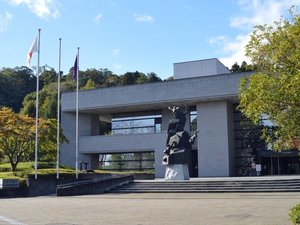 【当館から車で8分】伊達家ゆかりの品々など、仙台の歴史や文化を学べる「仙台市博物館」