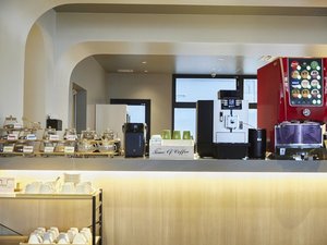 ご宿泊ゲストの皆様に、コーヒー、ソフトドリンク、ハーブティーのフリードリンクサービスをご用意