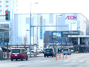 大型モール、旭川駅徒歩5分。