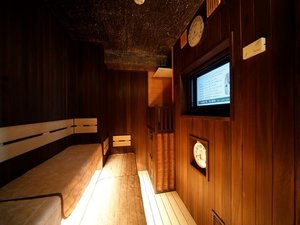 ◆TV付き高温サウナ 営業時間 15:00~翌朝10:00(深夜1:00~5:00は安全上の都合で停止しております)