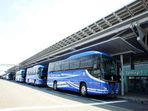 【関西空港行きリムジンバス】沢山荷物があってもラクラク!