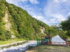 【SPRINGS VILLAGE】大迫力の足柄の自然を楽しめます
