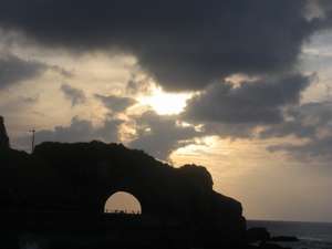 年に2回。あのトンネルに真っ赤な夕日が入るんです。