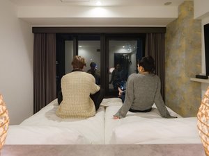 <客室>【the b プレミア】19.1〜19.3平米カウンター付き