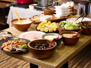 ・【ご朝食】地元食材にこだわった手作りのバイキング朝食が当館では人気です