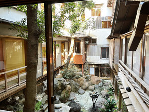 末広荘廊下からの景観