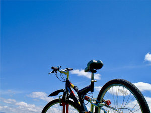 �uadex cafe�v�ɂă����^�T�C�N������t���I���]�Ԃɏ���āA�o�ʂ̑厩�R�𖞋i�I���~�G�I���y����/�o�ʁz