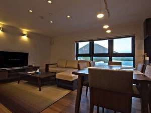 【北海道千歳・石狩の貸し別荘・コテージ・ログハウス・コンドミニアム】ホリデーニセコ フロー