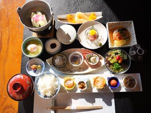 ご朝食