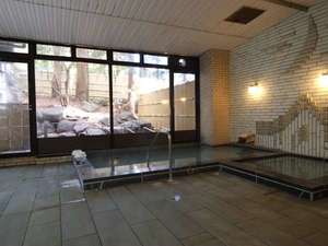 �����嗁��i�����̓��j���c�Ǝ��ԂP�T�F�O�O�`�����P�O�F�O�O