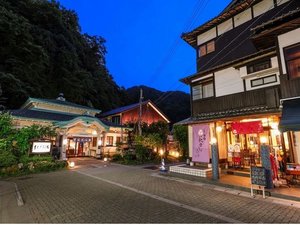 城崎温泉姉妹館:お宿白山「花まんだら」